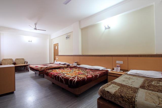 Hotel Vishal Katra  Oda fotoğraf